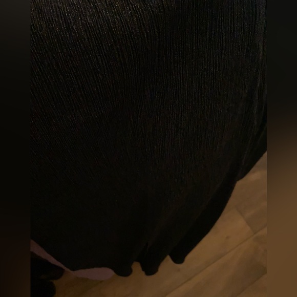 Plus Dress - Picture 4 of 5